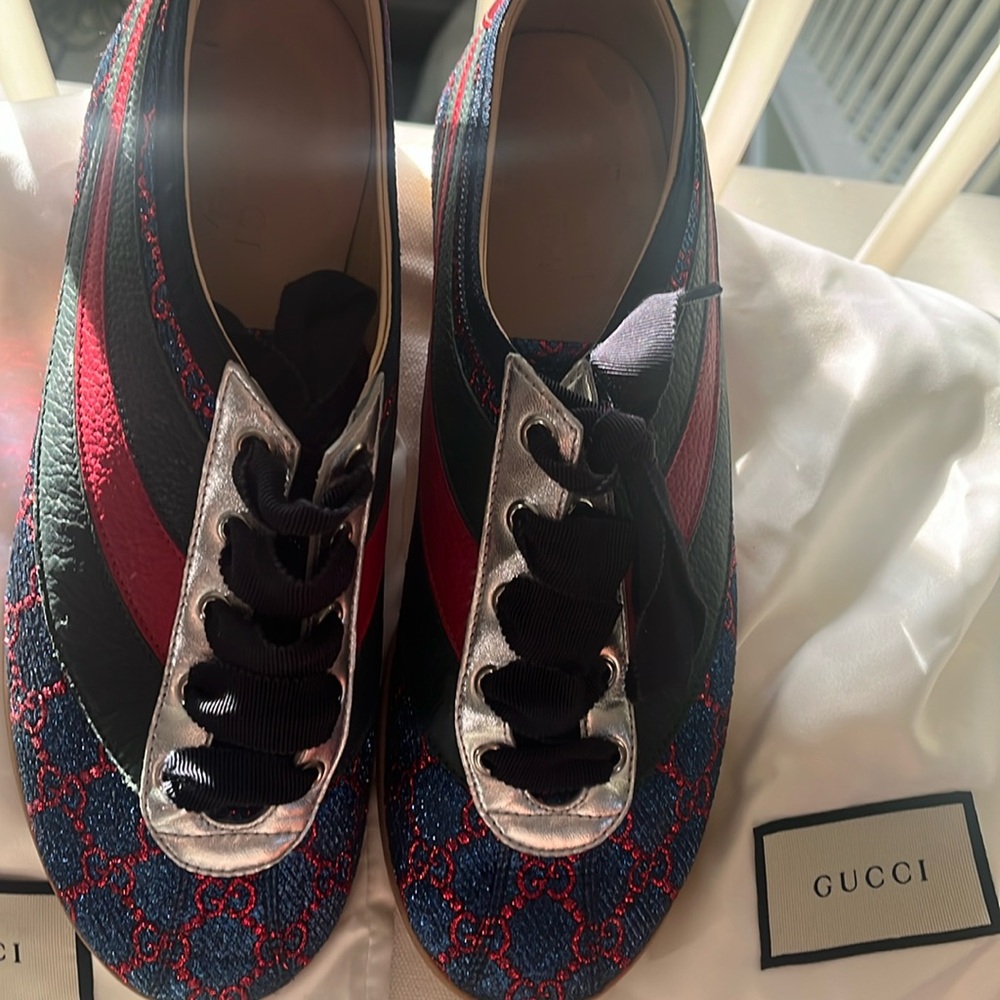 Sneakers for men or women